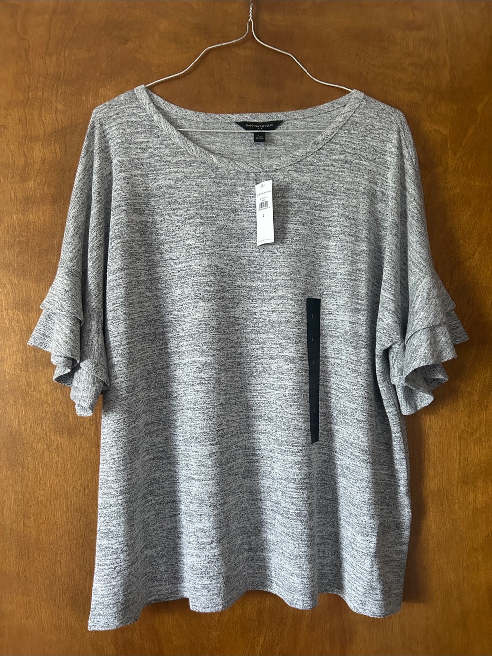 Banana Republic Factory Heather Gray Ruffle-Sleeve Knit Top